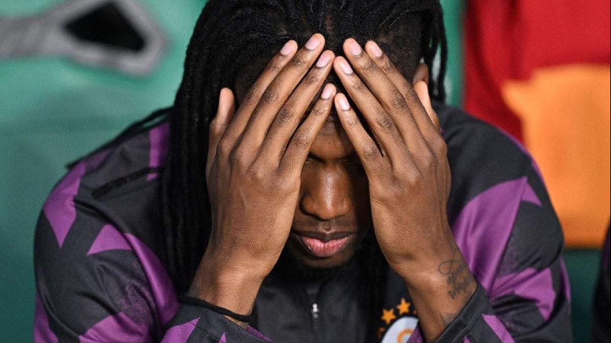Galatasaraylı futbolcu Rafael Leao, oyuna girer girmez hayatının şokunu yaşadı