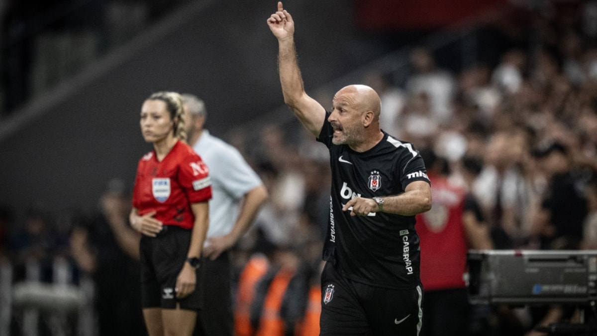 Beşiktaş Teknik Direktör Vincenzo Italiano: 42 bin kişiye sarılmak istiyorum