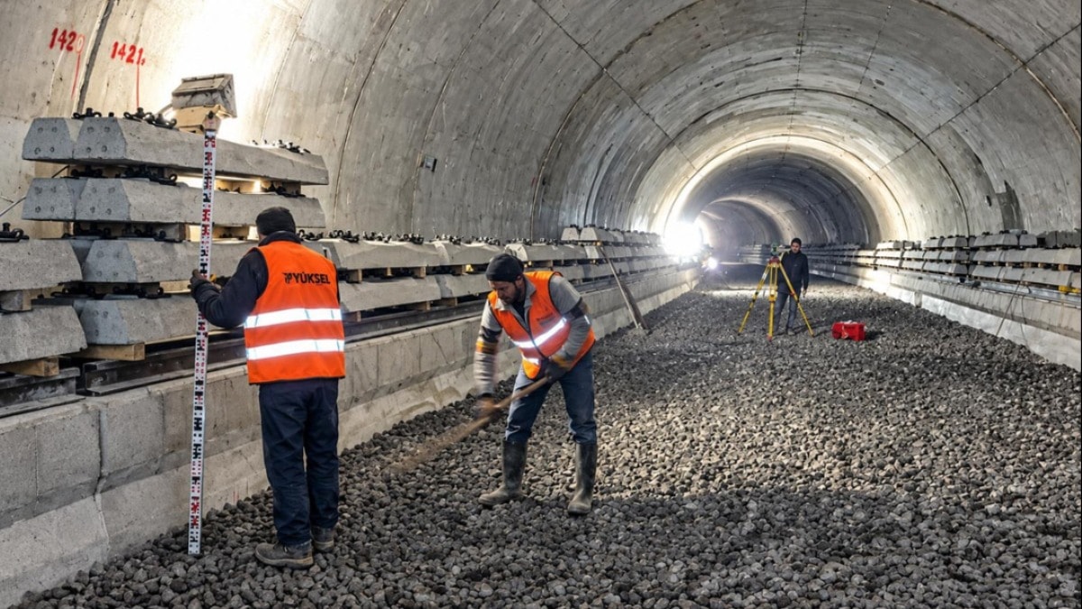 Gözde dolmuşçu metrodan da çıktı