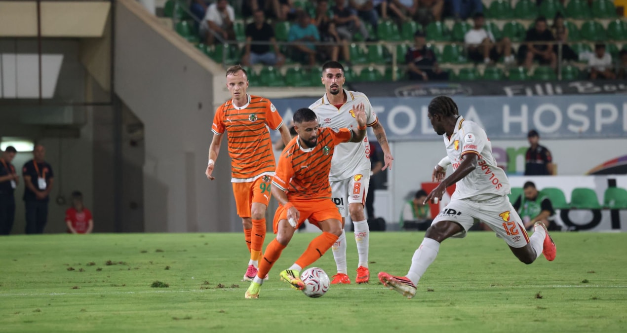 Alanya'da 4 gollü maç nefes kesti