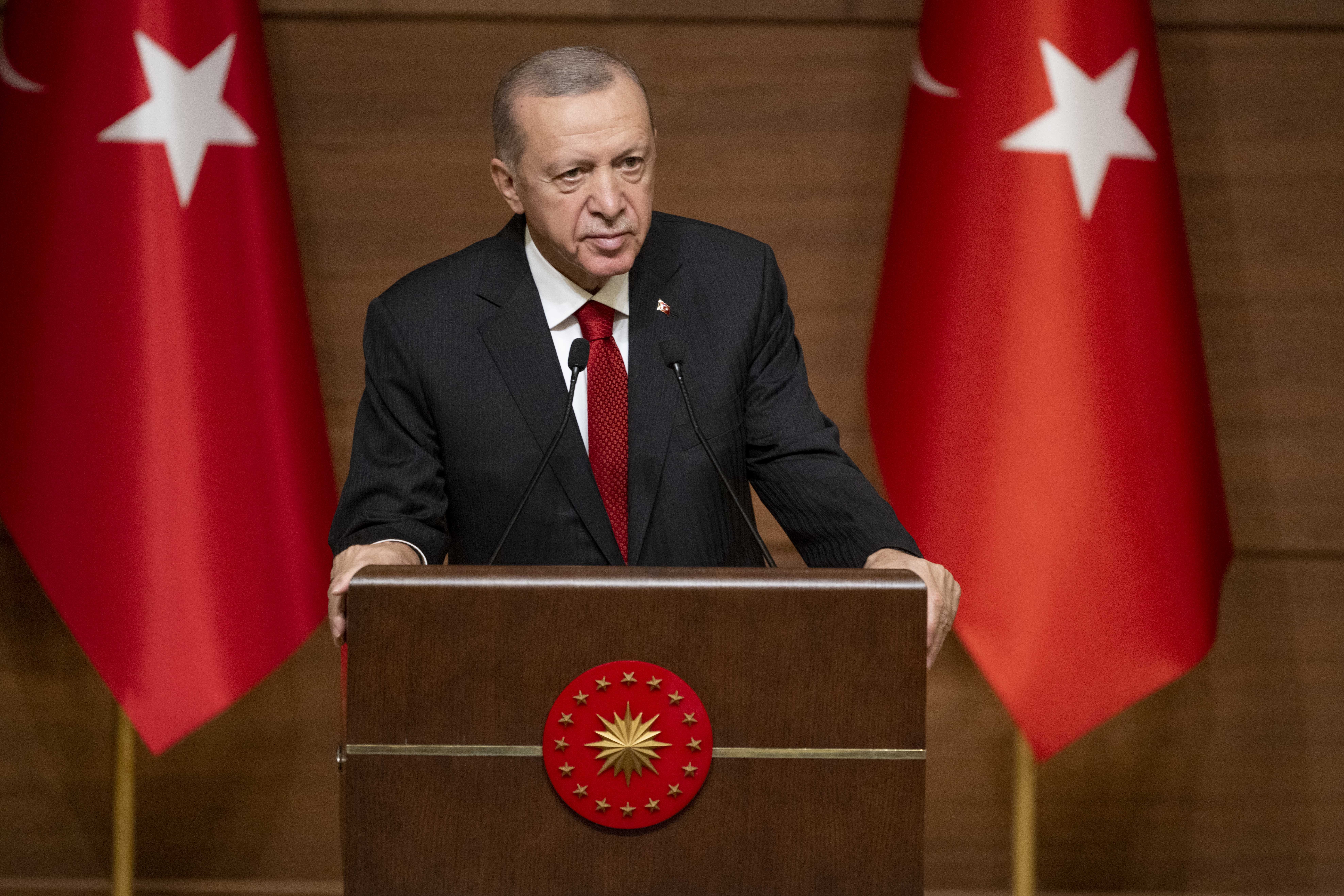 Erdoğan düğmeye bastı: AKP’de seçim mesaisi başladı