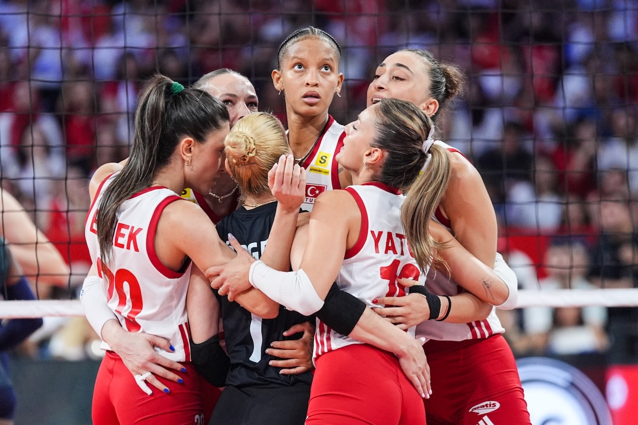 Yine, yeni, yeniden Avrupa şampiyonuyuz!