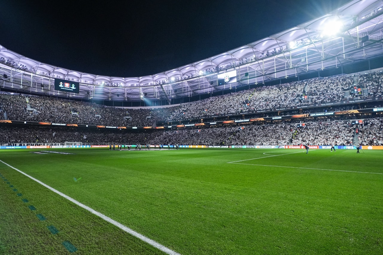 Beşiktaş tribününe yeni sponsorluk! Resmi açıklama geldi