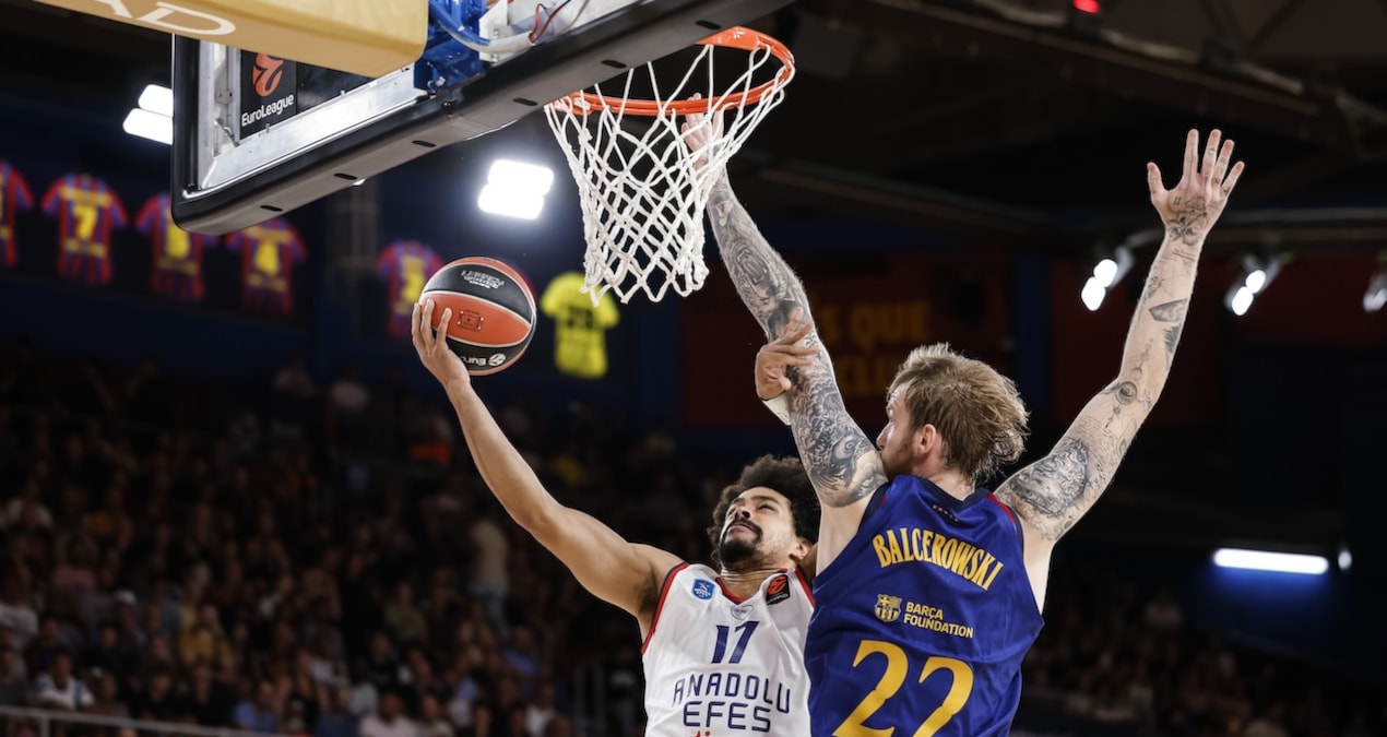 Anadolu Efes, EuroLeague'de sezonu mağlubiyetle açtı