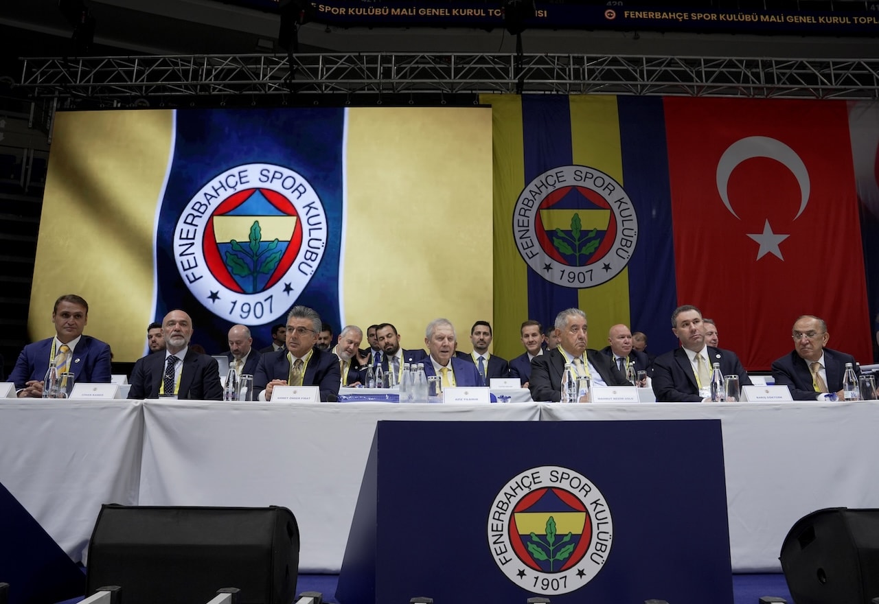 Fenerbahçe'nin toplam borcu açıklandı
