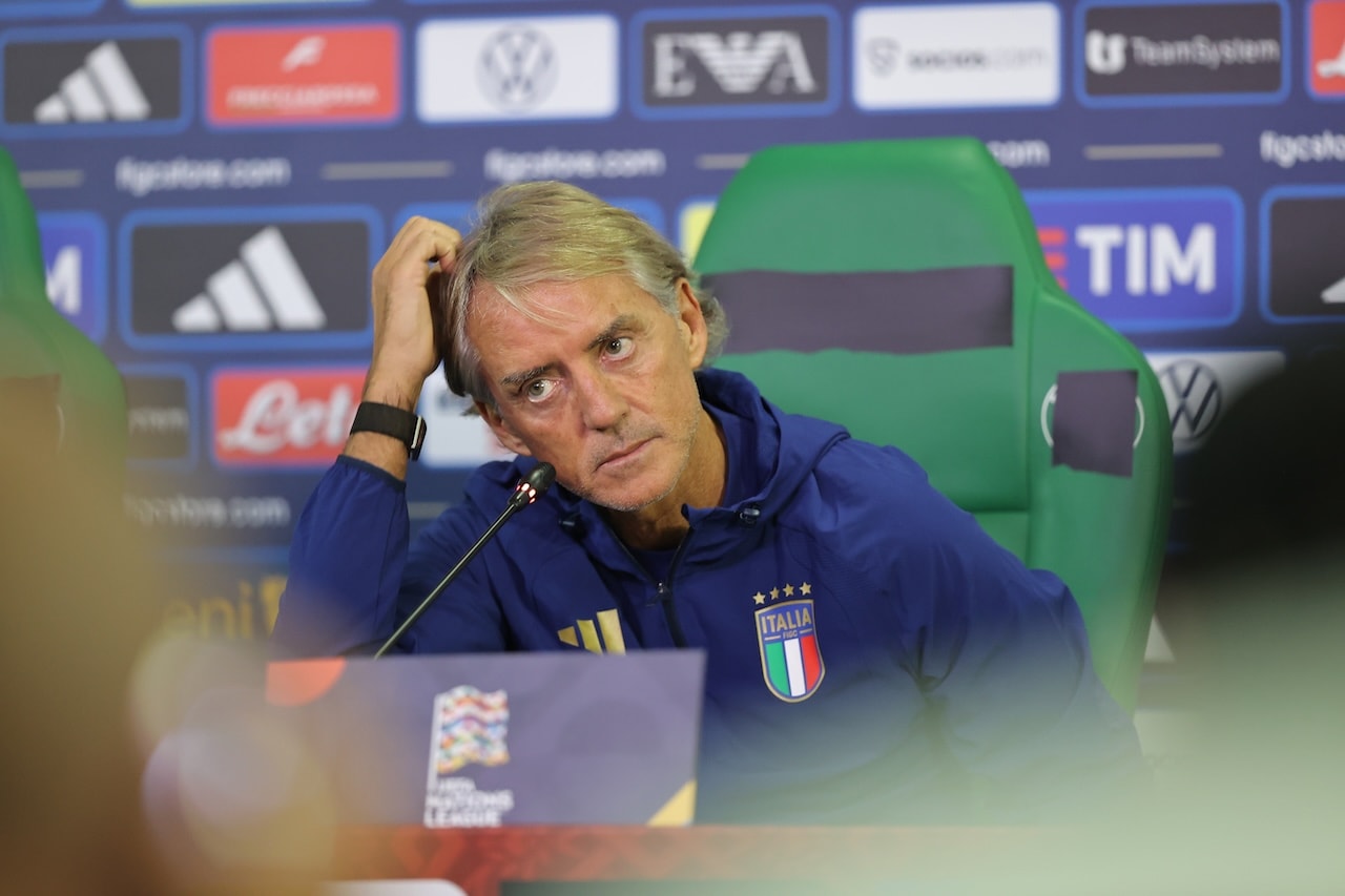 Türkiye-İtalya maçı öncesi basın toplantısında gergin anlar! Mancini o soruya sinirlendi
