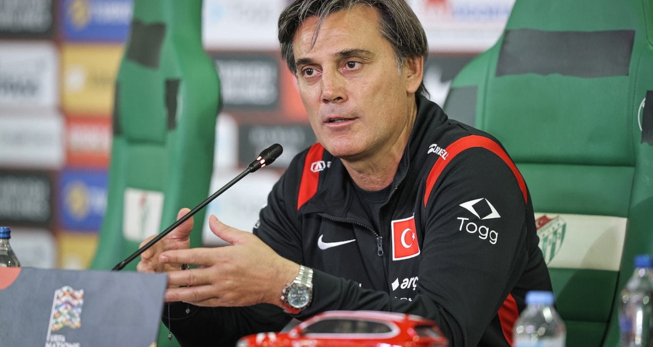 Montella'dan Berke Özer açıklaması! 'Konuşmak doğru değil'