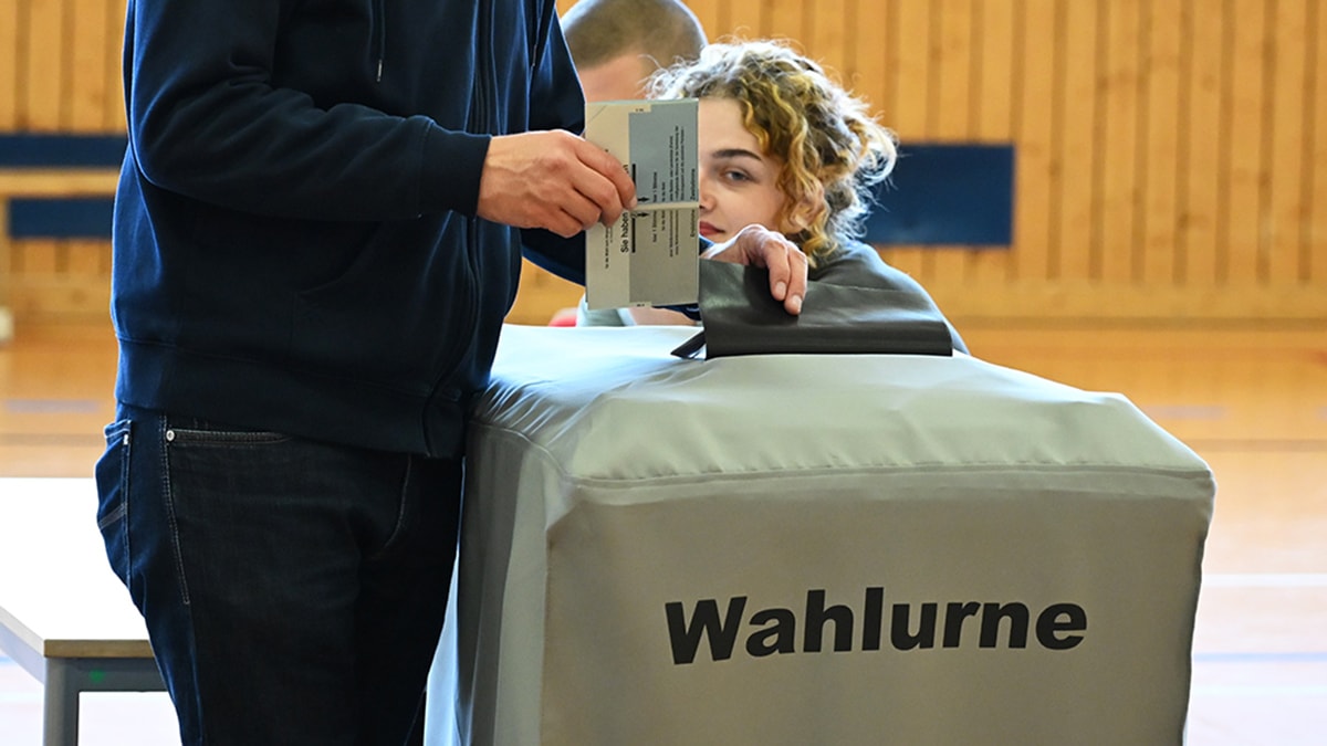 Berlin'de Sol Parti zaferi: Elif Eralp'in partisi birinci