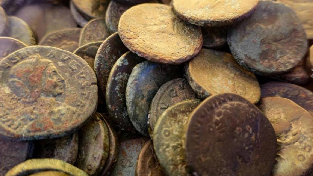 Kaybettiği çekicini ararken kilo kilo altın buldu