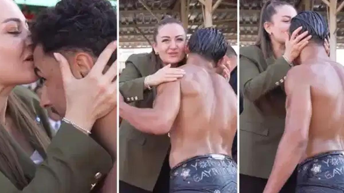 Antalya Belediye Başkan vekili pehlivanları alınlarından öptü