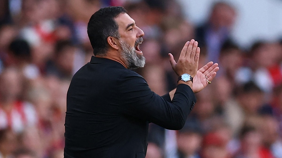 Arda Turan ilk Şampiyonlar Ligi maçından puanla ayrıldı