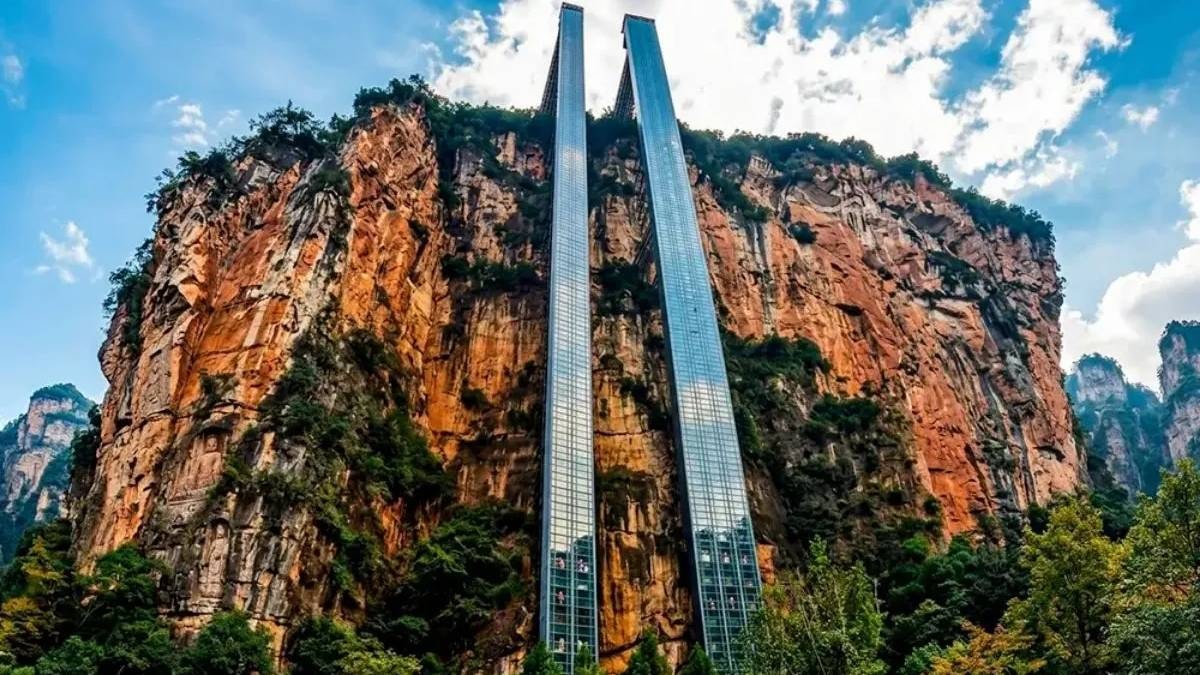 3 saatlik tehlikeli tırmanışı 30 dakikaya indirdiler: Dağı delip dikey yol yaptılar
