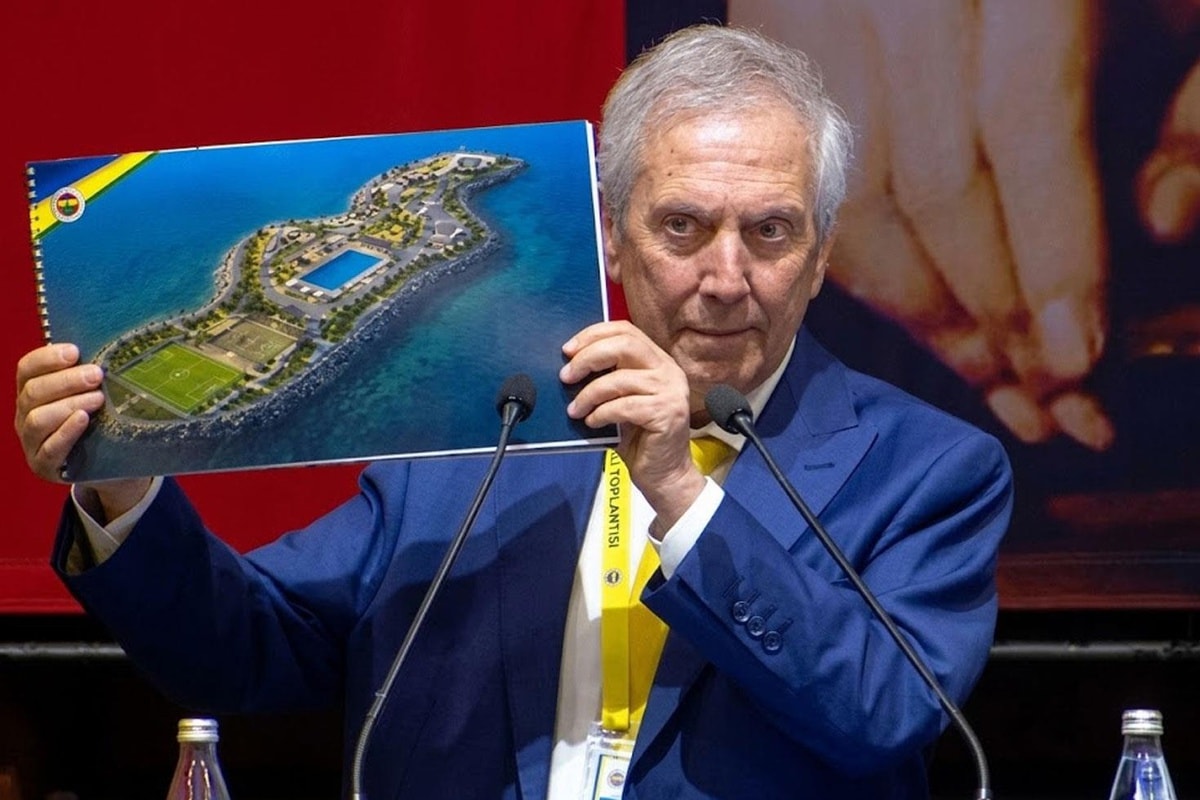 Galatasaray'dan Aziz Yıldırım'a olay gönderme