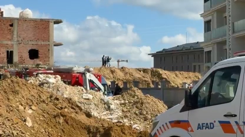Başakşehir'de inşaat alanında göçük: Bir işçi hayatını kaybetti