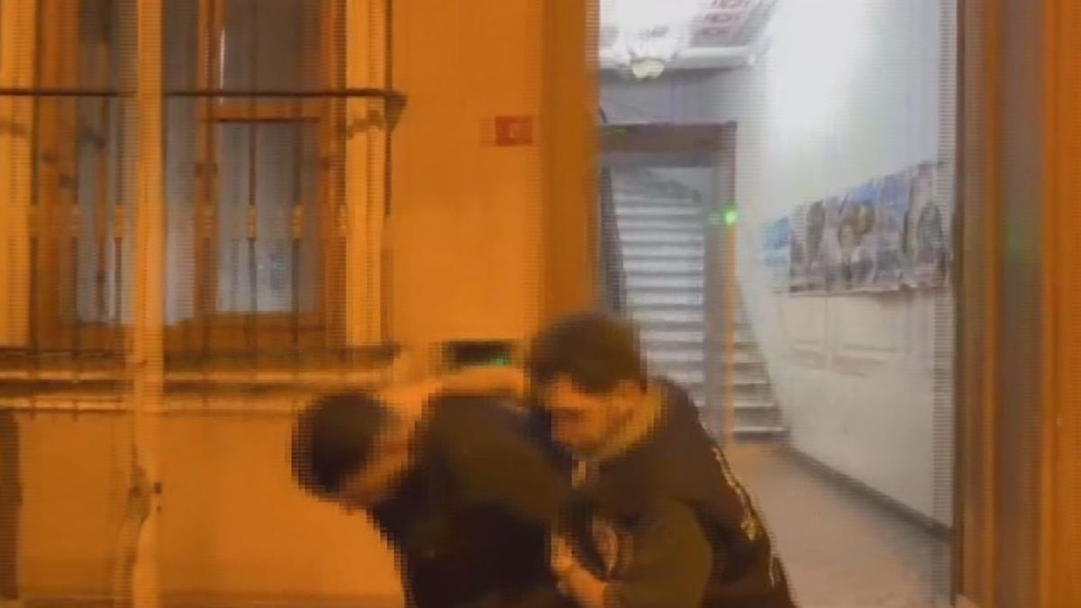 Beyoğlu’nda uyuşturucu operasyonunda 3 şüpheli tutuklandı