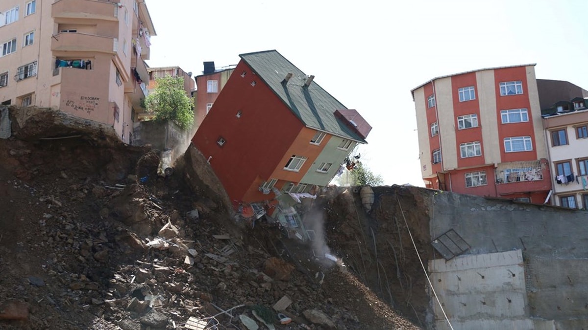İstanbul'un deprem raporu korkuttu! İşte en riskli 4 ilçe