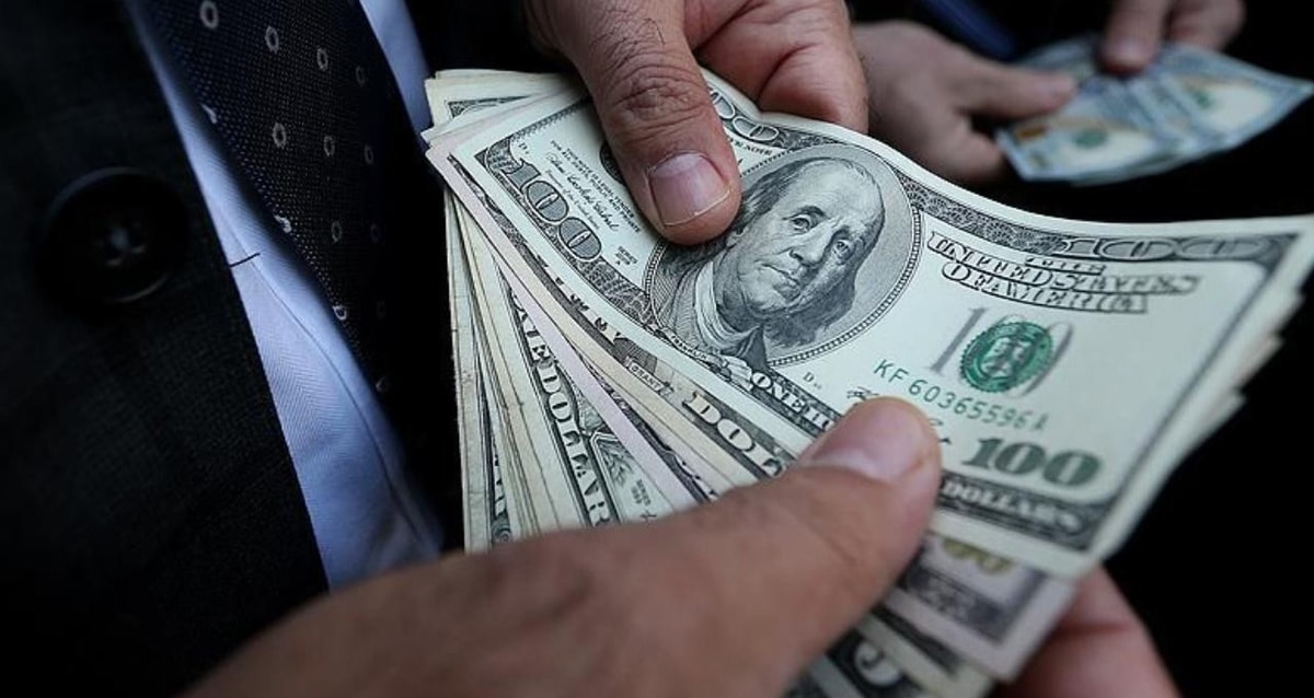 Cheap Money Era Ends As Global Bond Sell-off Raises Borrowing Costs