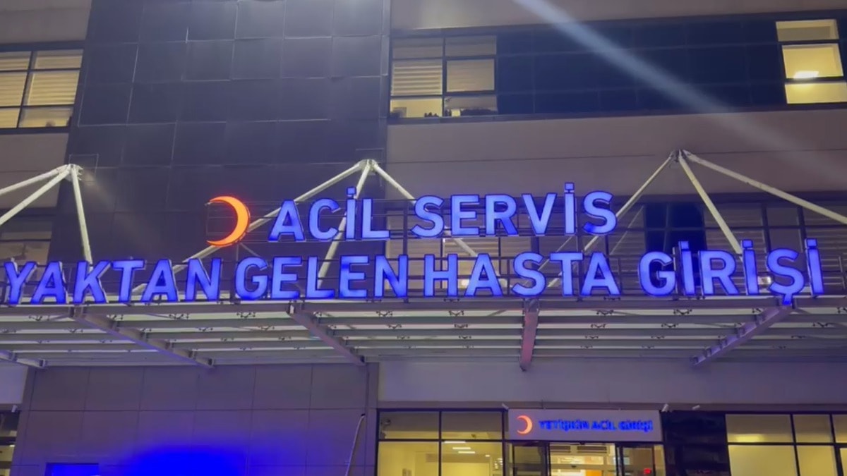 Demir sopalı dehşet: Amcasını öldürdü, yengesini hastanelik etti