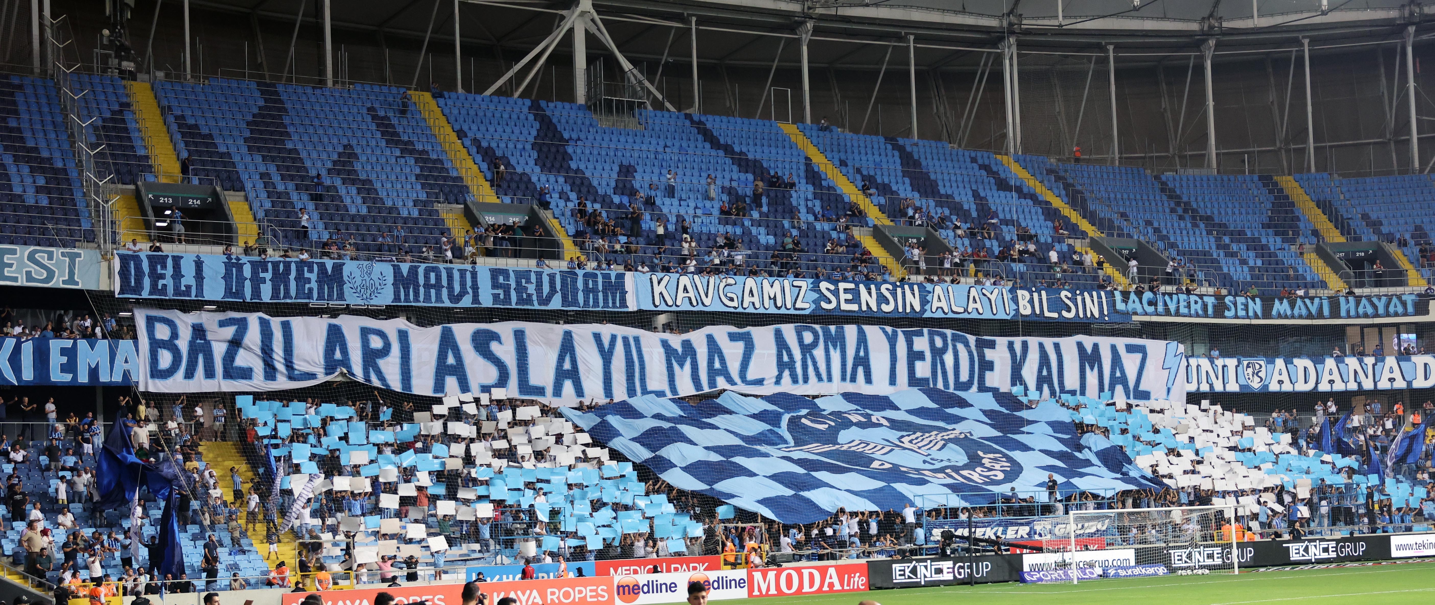 Adana Demirspor'a FIFA'dan şok ceza