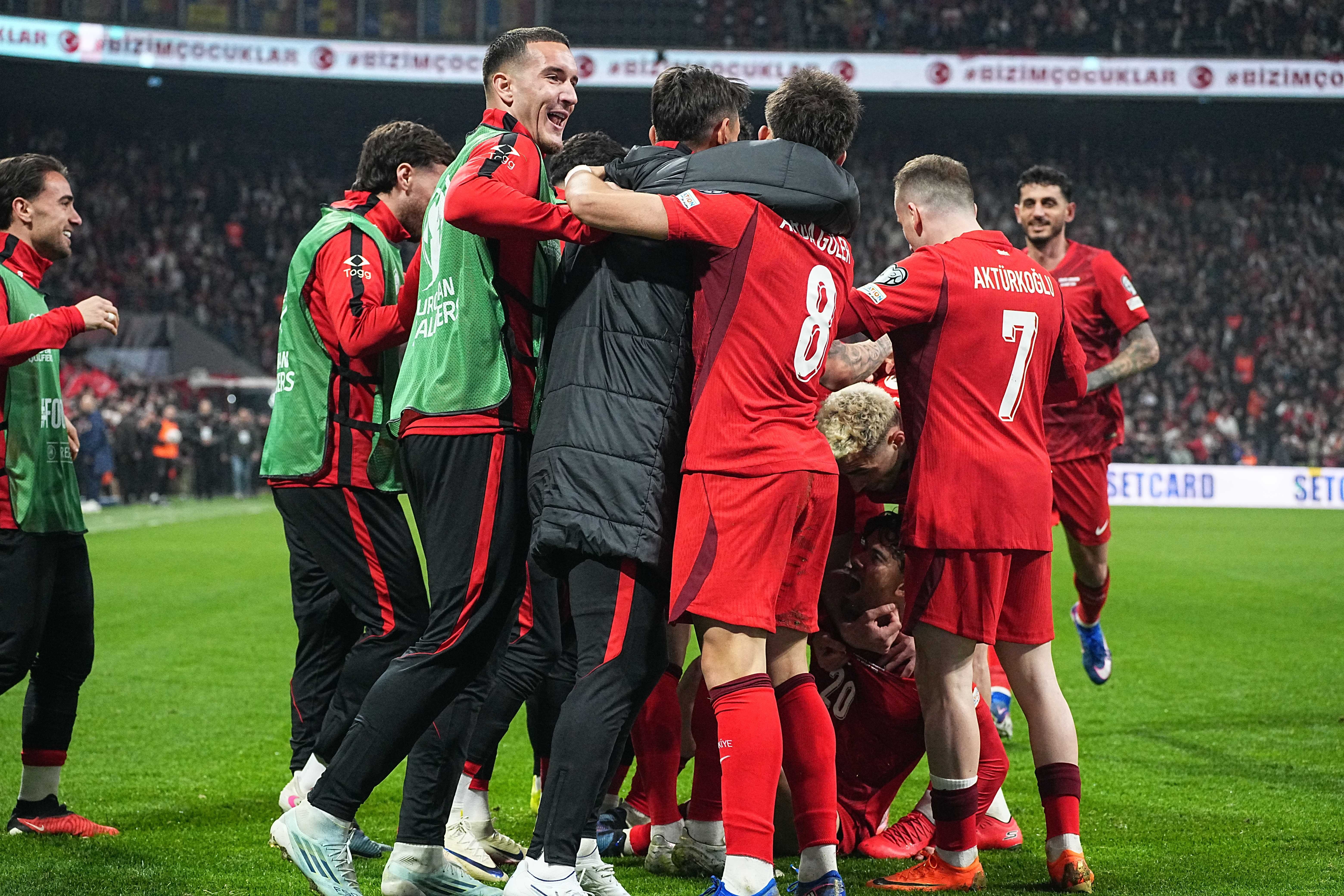 4 büyüklerden milli takımlara 57 futbolcu