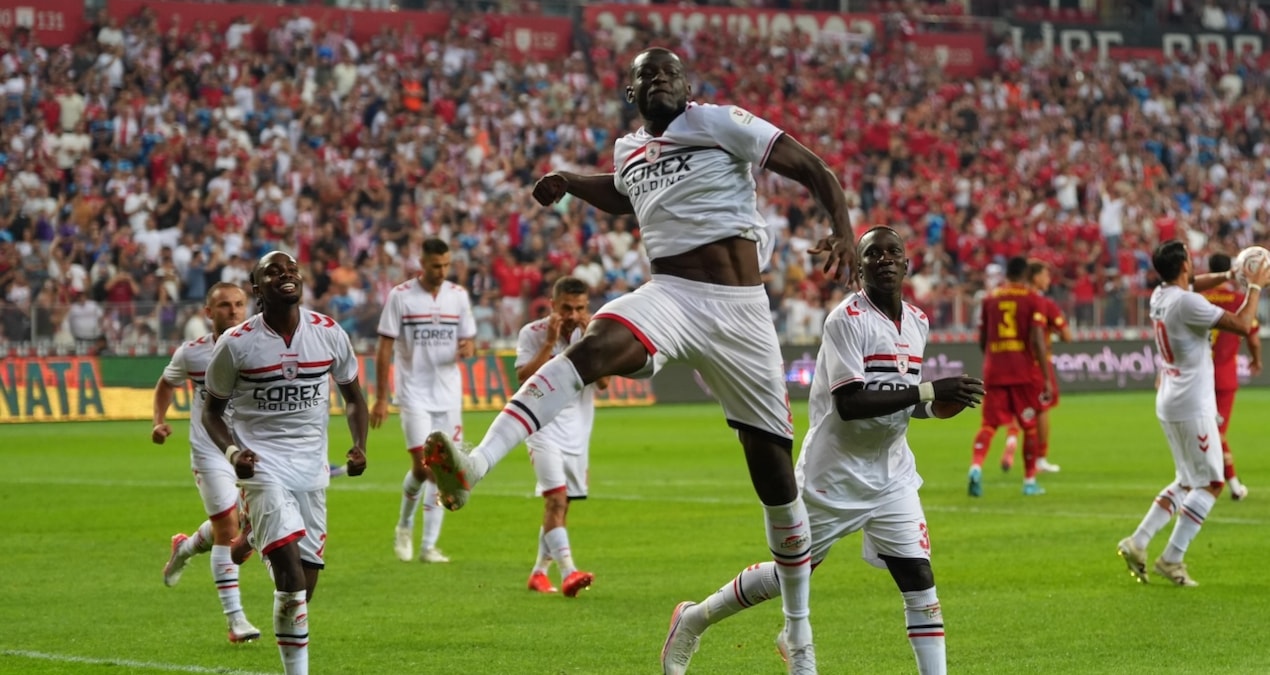 Süper Lig'in yıldız forvetinin yeni adresi belli oldu! 119 maçta 44 gol atmıştı