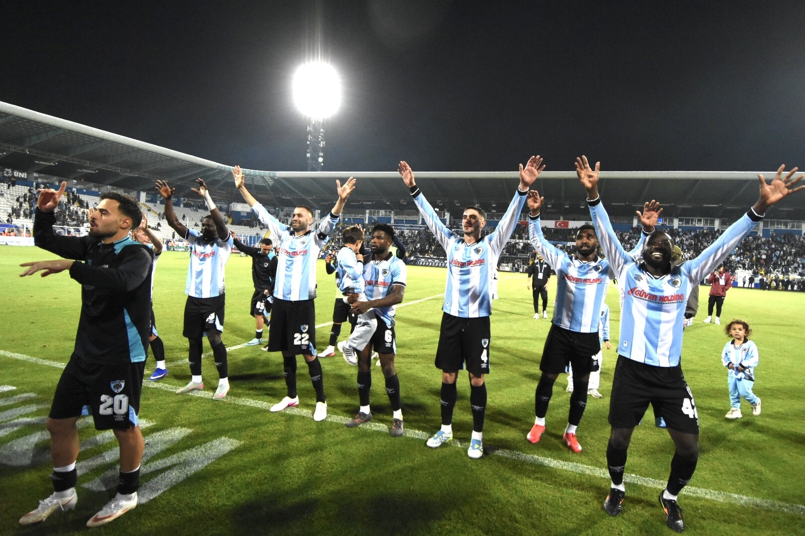 Erzurumspor FK, Samsunspor'u devirdi