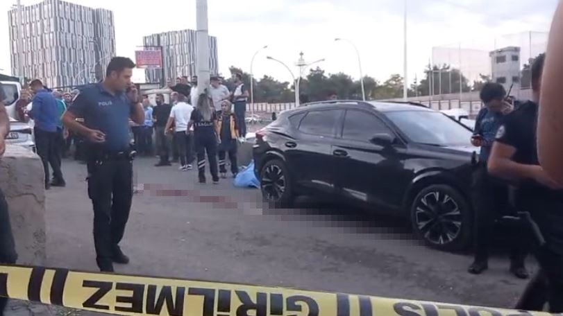 Diyarbakır'da ortalık savaş alanına döndü: Ölüler var