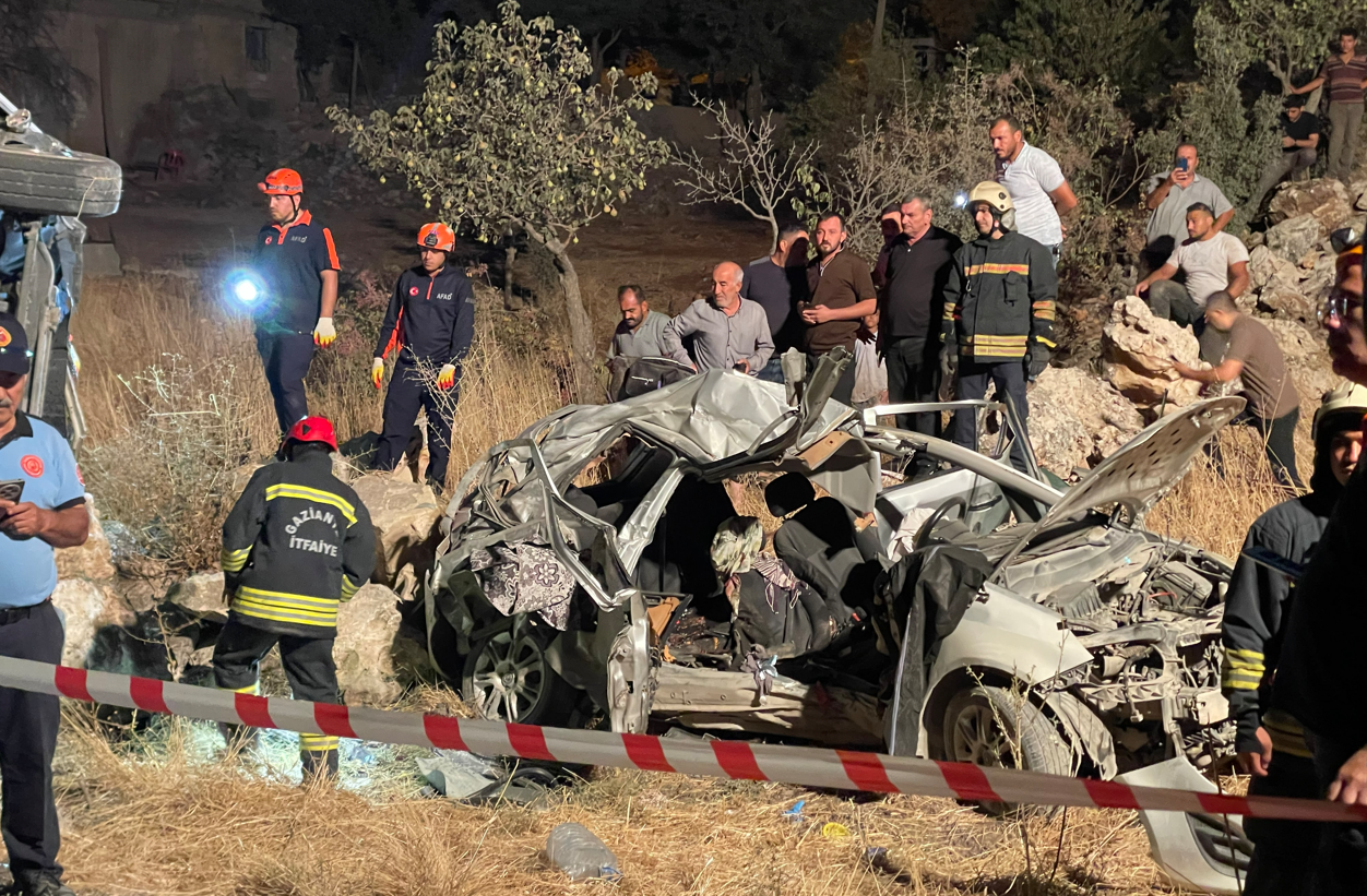 Gaziantep'teki feci kazadan acı haber: Hayatını kaybeden 7 kişinin kimliği belli oldu!