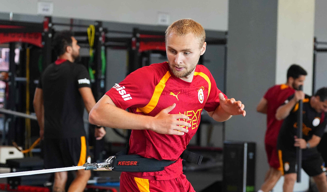 Galatasaray ayrılığı TFF'ye bildirdi