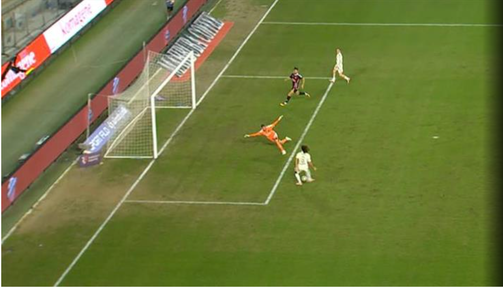 Guendouzi öyle bir gol kaçırdı ki! Fenerbahçelilere saç baş yoldurdu