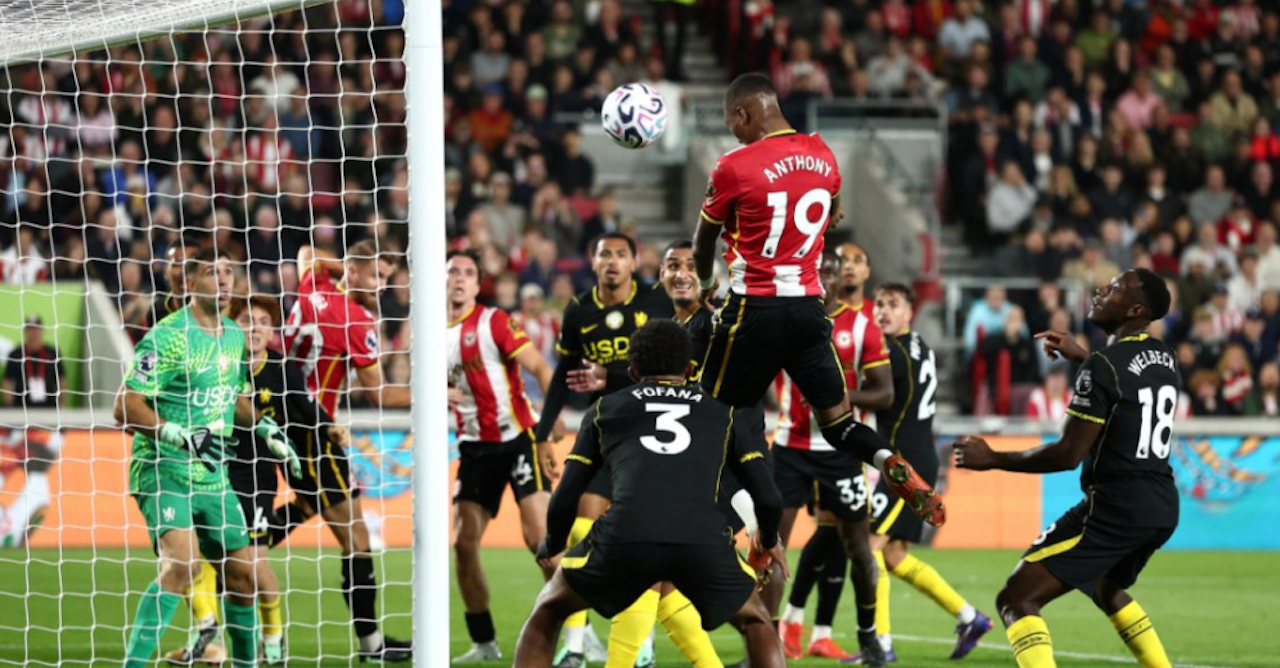 Londra derbisinde Chelsea dağıldı