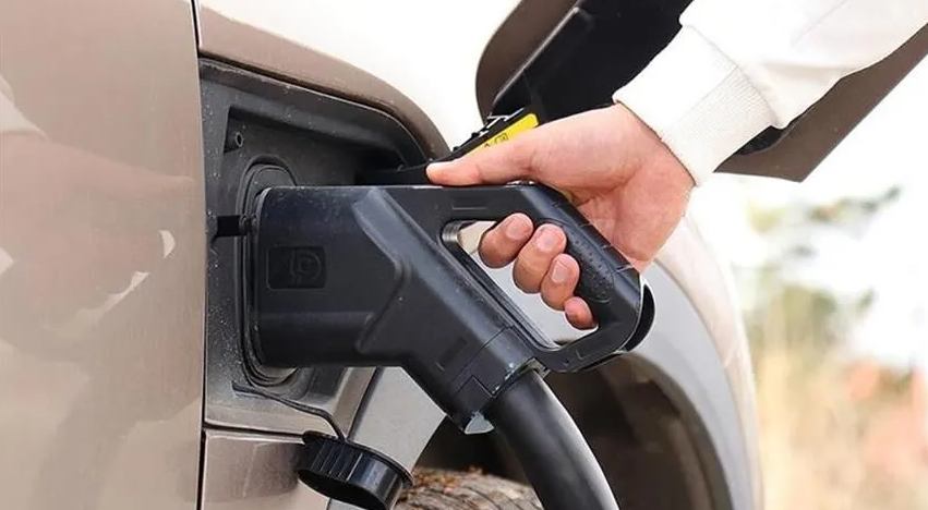 Elektrikli araçların evde şarjı yasaklandı mı?
