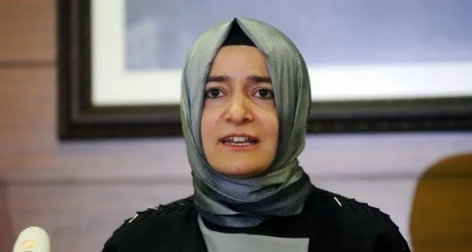 'Başörtülü bakanınız milleti dolandırdı'