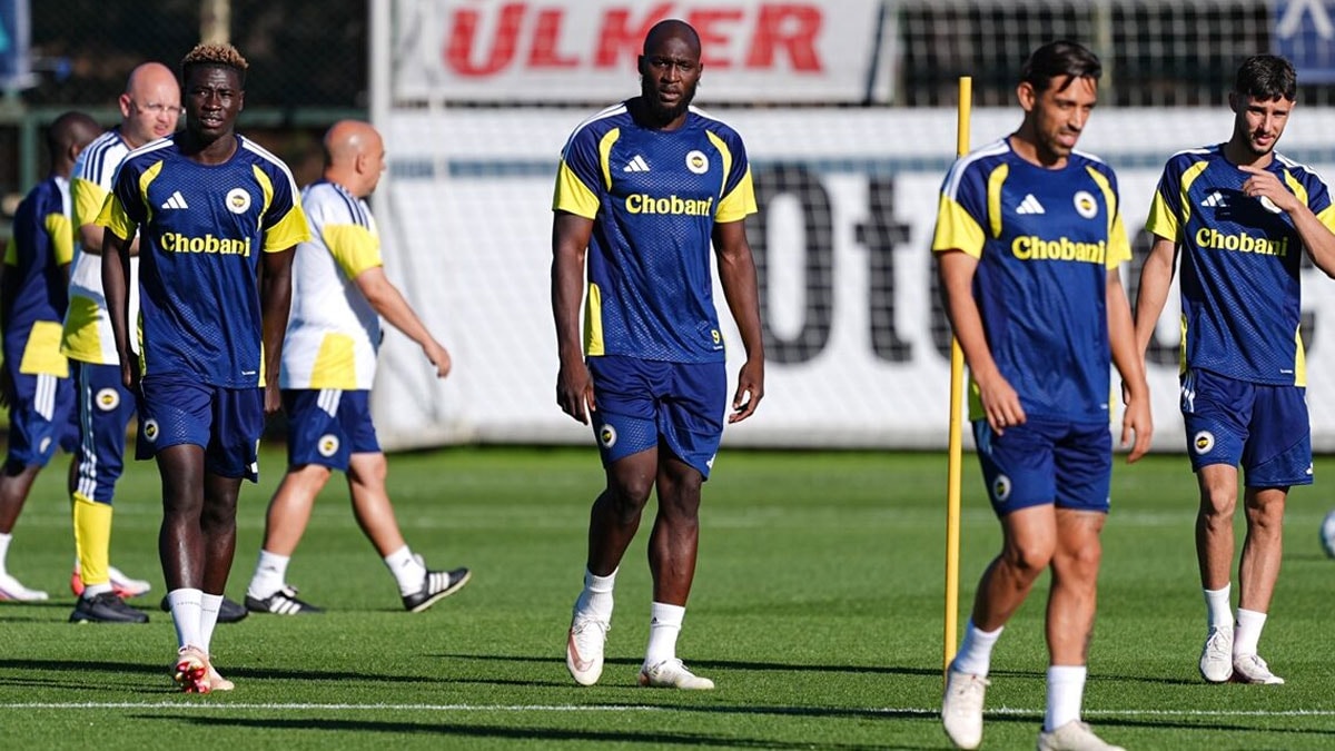 Fenerbahçe Roma maçına hazır