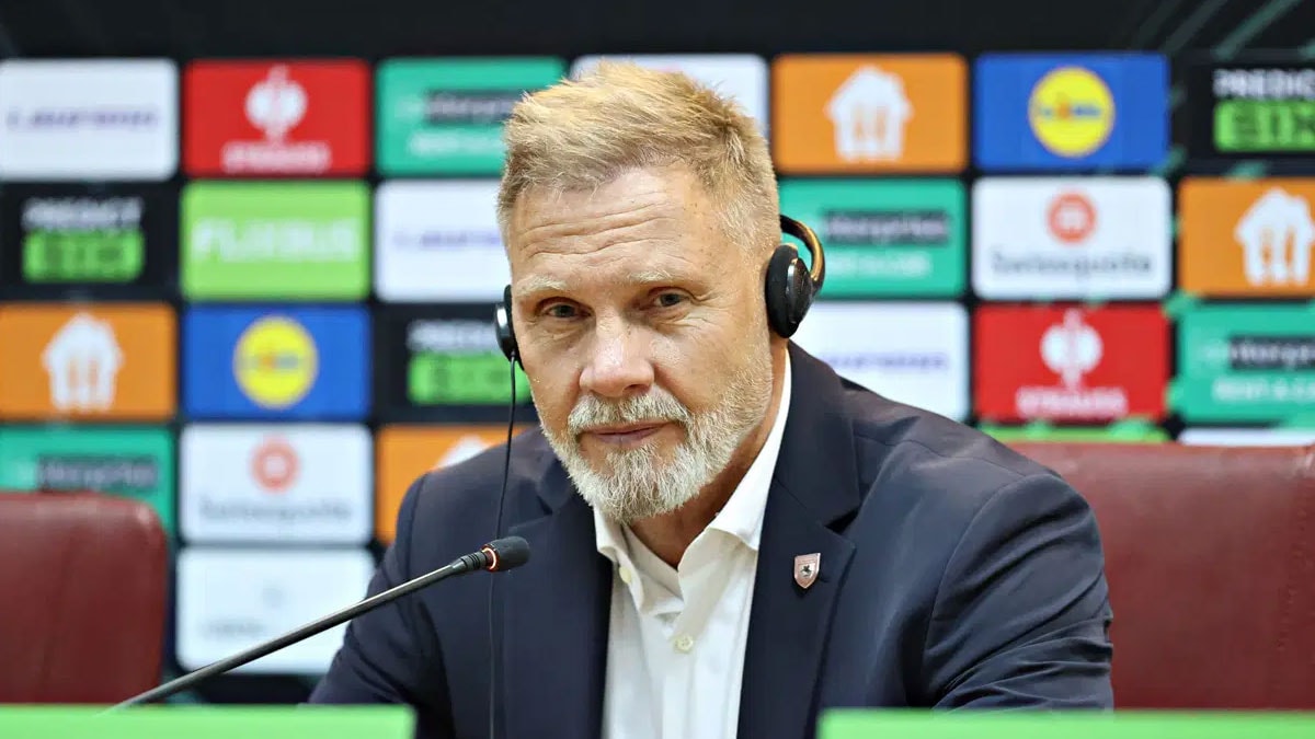Samsunspor'un teknik direktörü süre istedi