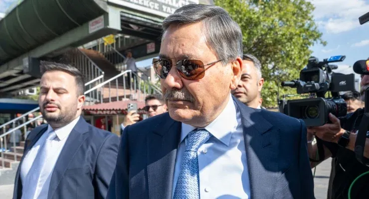 Melih Gökçek aylık gelirini açıkladı