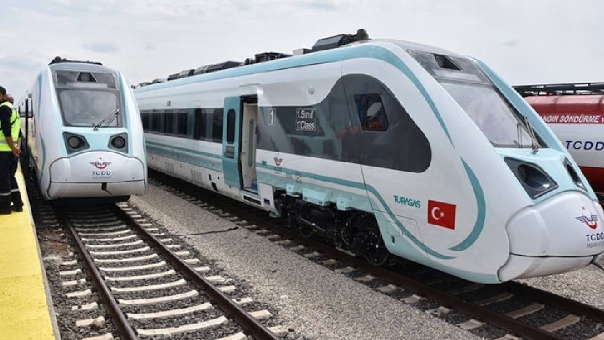 Dünyanın hızlı tren devleri belli oldu: Türkiye bakın kaçıncı sırada