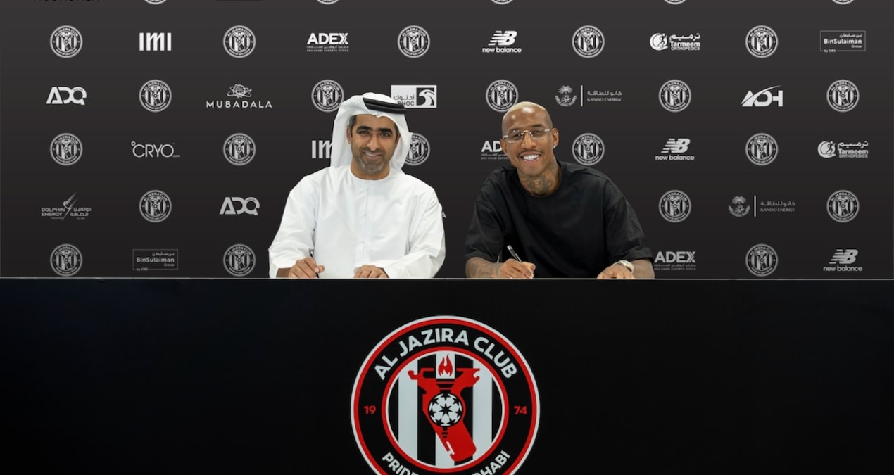 Talisca yeni kulübüne imzayı attı