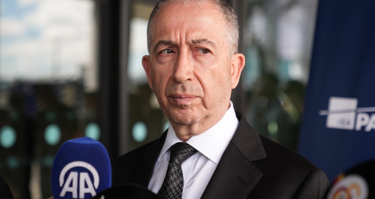 Galatasaray İkinci Başkanı Metin Öztürk’ten Sert Açıklama: ‘Yanlış Kişiden Ofsayt Çizgisi Belirlendi’