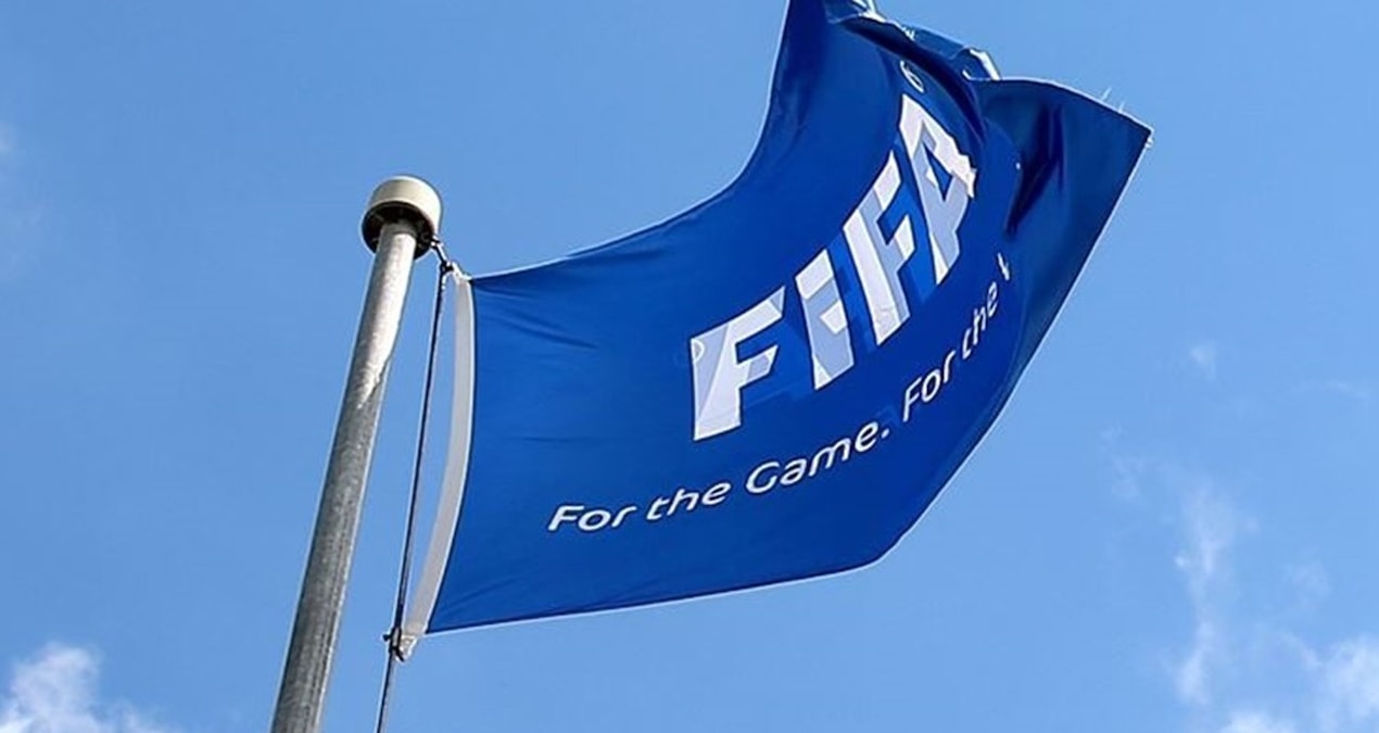 FIFA’dan 4 Türk kulübüne transfer yasağı