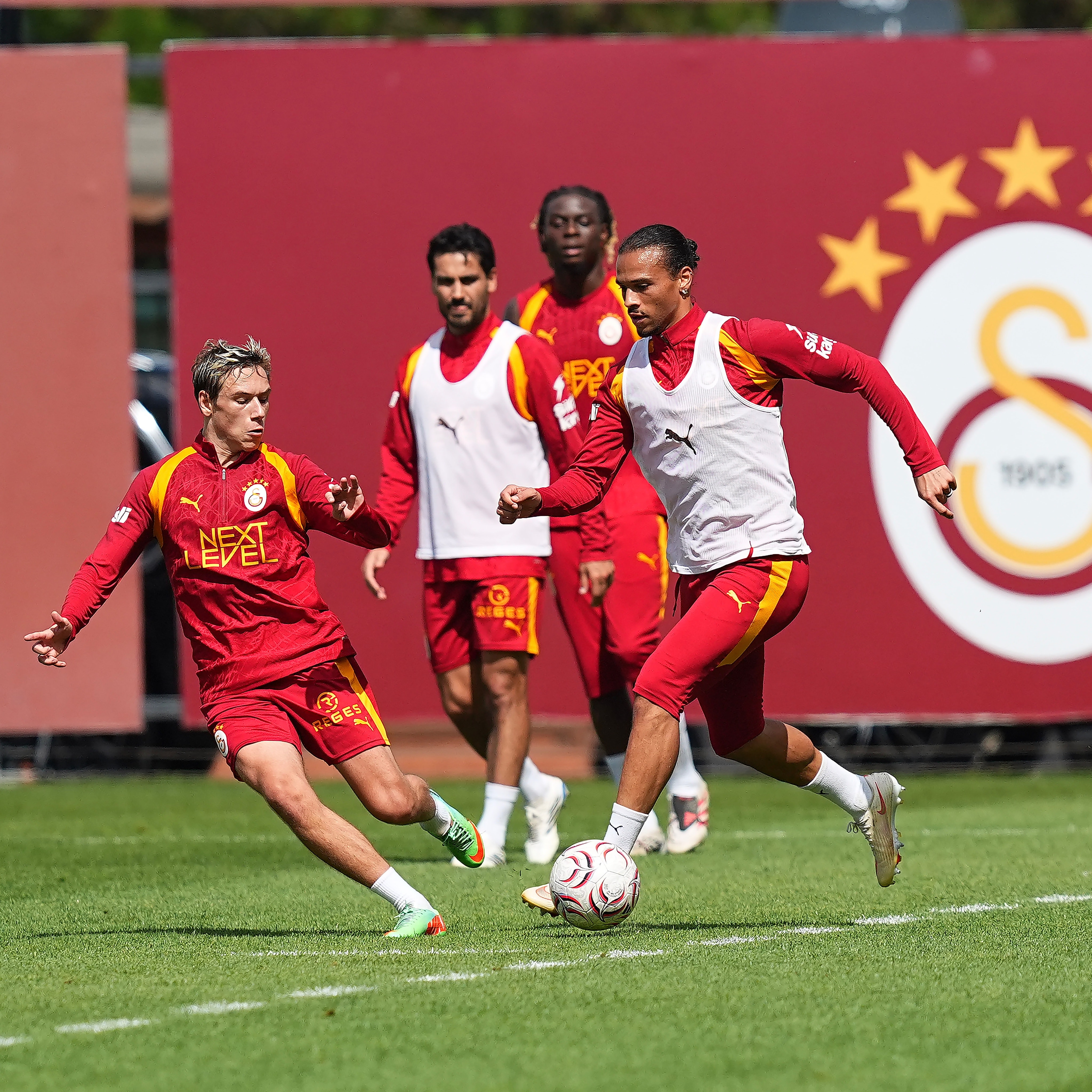 Galatasaray derbi hazırlıklarına başladı