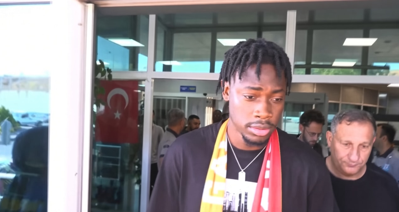 Galatasaray, Fransız yıldızı imza için İstanbul'a getirdi