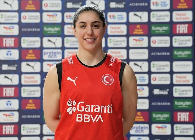 Gökşen Fitik Galatasaray'da hedefi belirledi