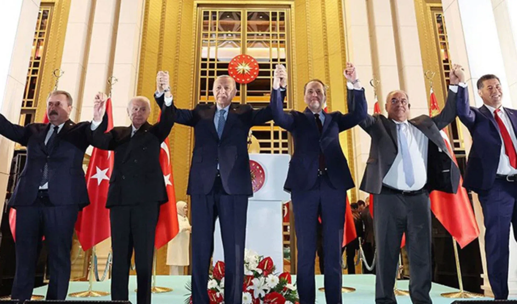 2023'te Erdoğan'ı desteklemişti... Fatih Erbakan adaylığını açıkladı