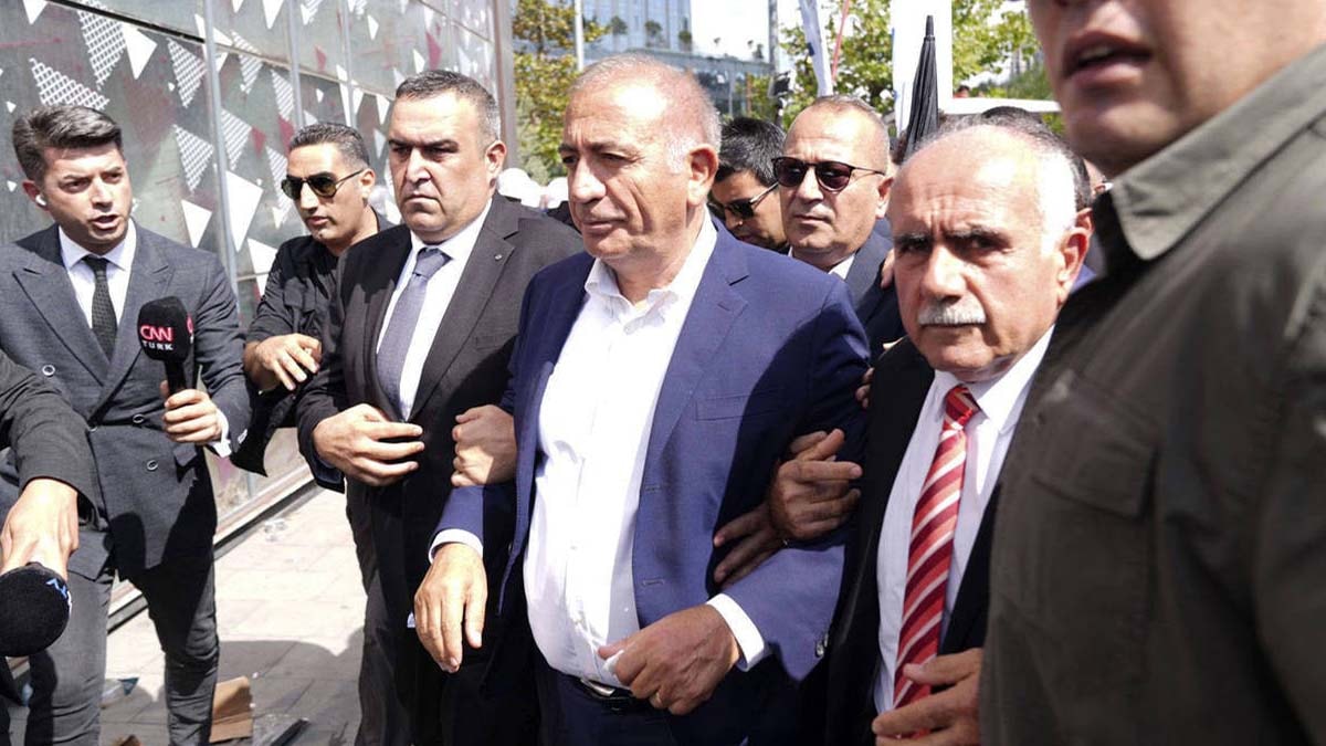 Son dakika...Kayyum Gürsel Tekin'in görevi sona erdi