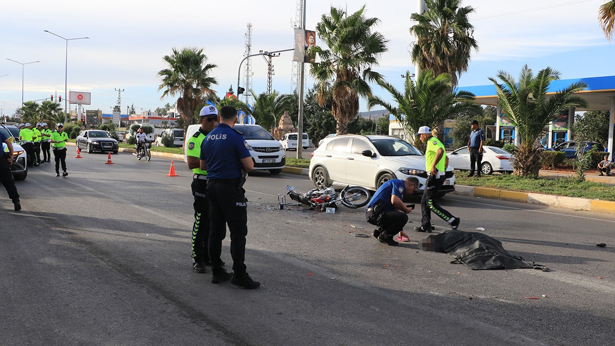 Kilis'te feci kaza: Motosiklet sürücüsü öldü, 1 kişi ağır yaralandı