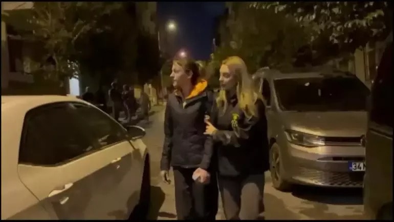 19 yıllık kayıp dosyasından dehşet çıktı: Öğretmeni öldürüp bavula koydular, yaktılar