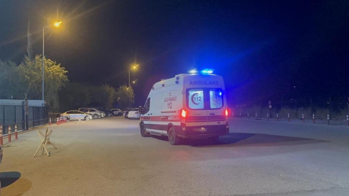Cezaevi'nde yangın: 19 mahkum dumandan etkilendi