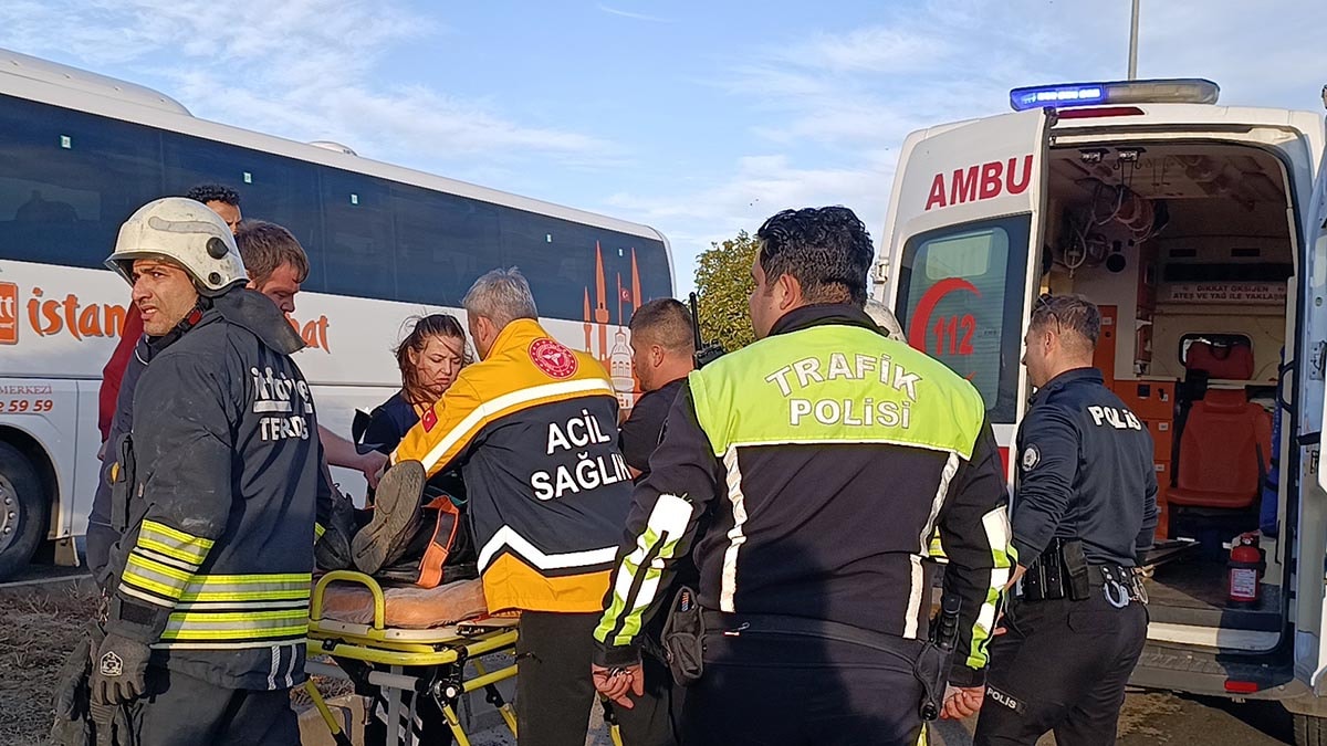 Tekirdağ’da içinde 4 yaşındaki çocuk bulunan otomobili kaçırdı: 3 yaralı