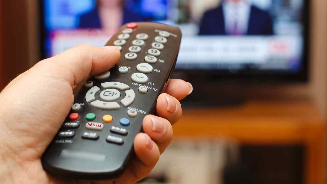 Kumandada 0 tuşuna uzun basınca devreye giriyor: Çoğu kişi bilmiyor
